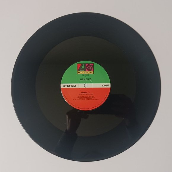 Genesis - Mama vinyl record, 1983 original record, first pressing - Picture 8 of 11